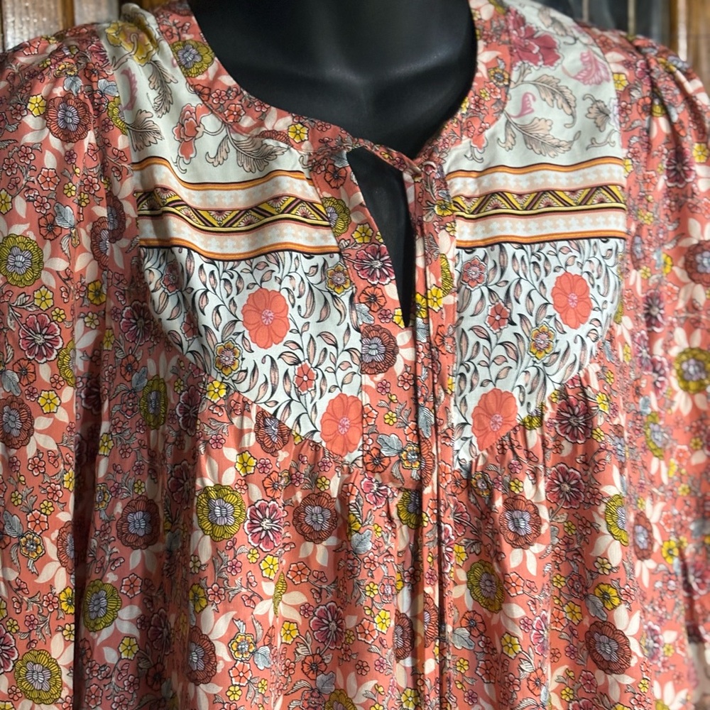 Jane & Delancey Mixed Floral Bohemian Top v-neckline tassel ties retro small - Picture 7 of 8